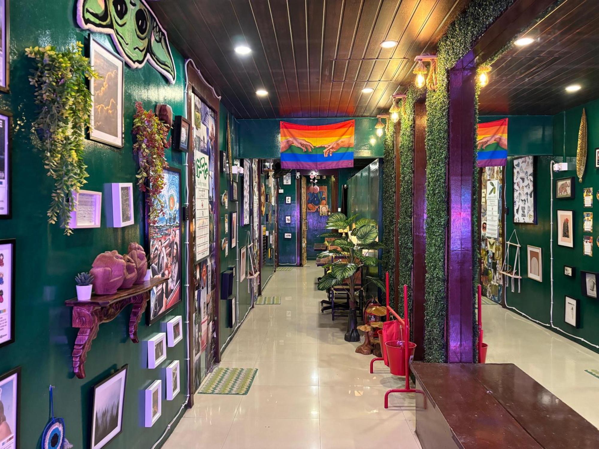 Forrest Hostels Мумбаи Экстерьер фото